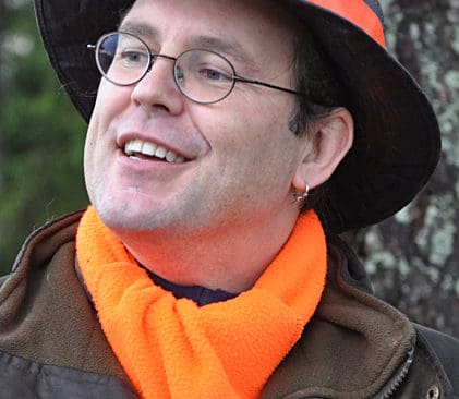 Finansminister Anders Borg filmades n&auml;r han sk&ouml;t en r&auml;v.