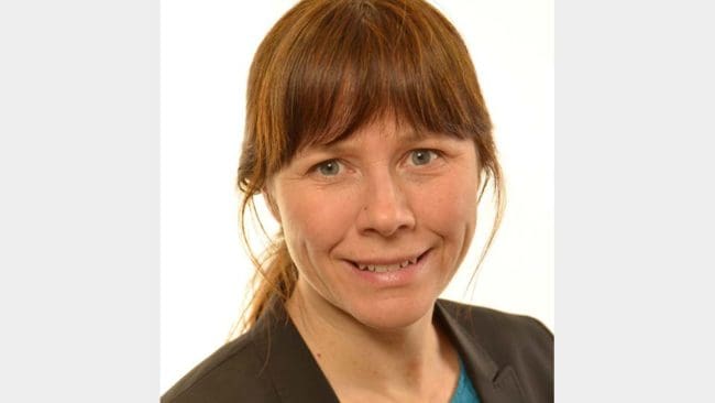 Miljöminister Åsa Romson (MP) konstaterar att det behövs vargjakt för att ha en fungerande förvaltning, men svarar inte på frågor kring risken för överklaganden.