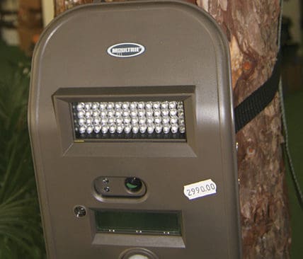 Den friande domen f&ouml;r&auml;ndrar inte det faktum att &aring;telkameror kr&auml;ver tillst&aring;nd, som kostar 3 200 kronor i avgift.