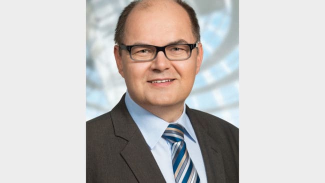 Christian Schmidt, Tysklands jordbruksminister, vill införa kvotjakt på varg.