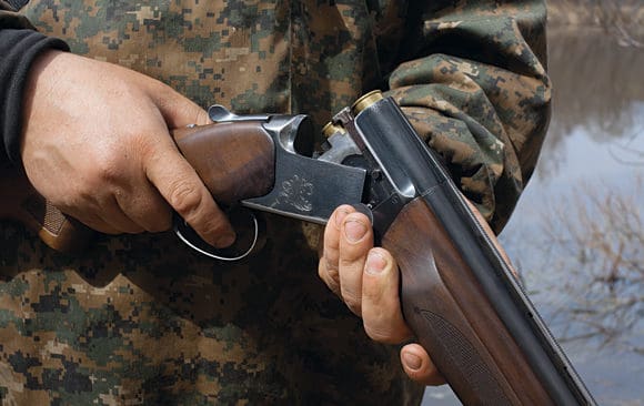 St&aring;lhagel inneb&auml;r s&auml;kerhetsfr&aring;gor. CMS-konventionen, som best&aring;r av milj&ouml;ministerier fr&aring;n cirka 20 l&auml;nder, vill att blyammunition ska vara f&ouml;rbjudet inom tre &aring;r. En f&ouml;rbud mot blyammunition skulle inneb&auml;ra stora s&auml;kerhetstekniska fr&aring;gor f&ouml;r j&auml;gare v&auml;rlden &ouml;ver.