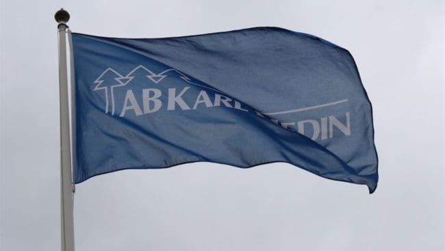 Den andra veckan av rättegången mot Karl Hedin inleds i morgon, tisdag. Nu står hans affärsverksamhet och en företagsbot i centrum.