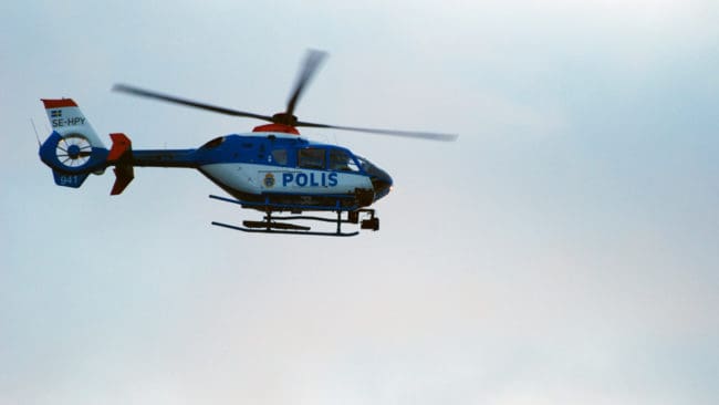 Två helikoptrar deltog i sökandet efter jägaren som hittades död av en spårhund från fjällräddningen. (Arkivbild)
