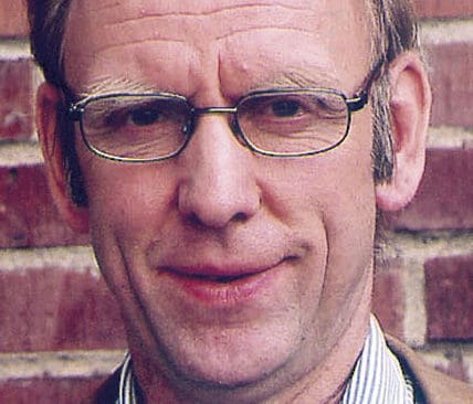 Henrik T&aring;gmark i JRF:s f&ouml;rbundsstyrelse tycker att bevarandesidans kritik mot vargjakten &auml;r b&aring;de hysterisk och felaktig.