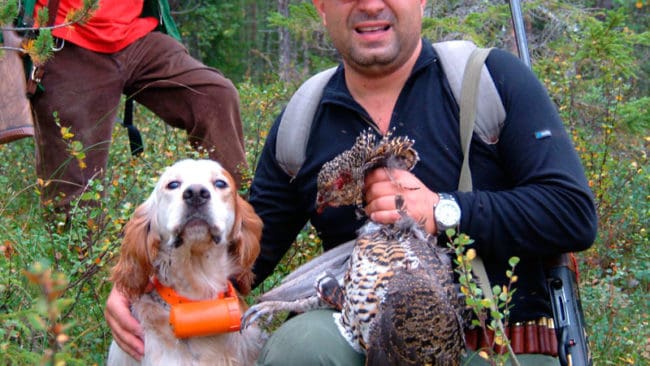 Många utländska jägare på ripornas föryngringsfjäll har skapat trängsel och stress främst under den första fågeljaktsveckan. Den här italienske jägaren jagade i skogslandet, där jakttrycket är avsevärt lägre och problemen mindre med utländska gästjägare.