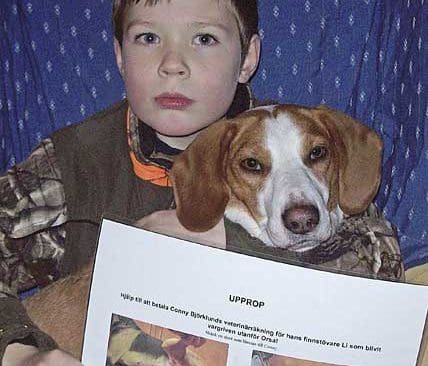 &Aring;tta&aring;rige Joakim Andersson vill hj&auml;lpa fler hundar som skadats av rovdjur. Nu har hans veterin&auml;rv&aring;rdsfond f&aring;tt en egen hemsida.