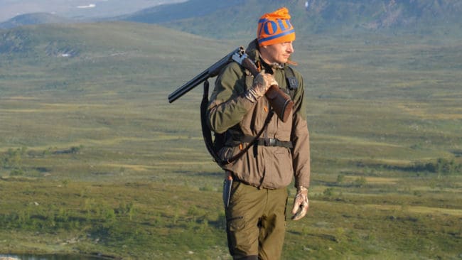 – Vi tycker det är bra att man vill förkovra sig och läsa om jakten och hålla sig uppdaterad. Det gör att vi har velat ge en unik möjlighet till Sveriges alla jägare, säger JRF:s marknadschef Johan Boström om gratiskampanjen under maj.