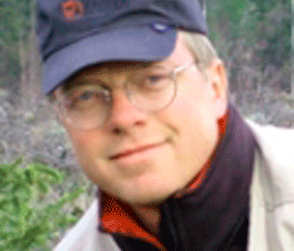 Enligt Jon Arnemo &auml;r de flesta av forskarna i Skandulv emot uts&auml;ttning av nya vargar.