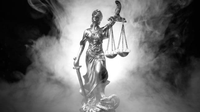 Vargjakten i två norska revir 2017 var olaglig enligt en rättsinstans. Företrädare för bland andra norska skogsägare utgår från att staten driver frågan vidare till högsta domstolen i Norge.