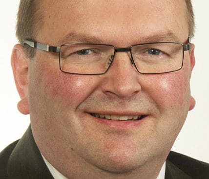 Kenneth Johansson&sbquo; C-ledamot i riksdagen, vill inte ha fler vargar i Sverige.