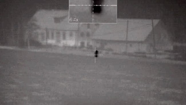 Den 48-årige norske jägaren filmade skottet mot joggaren med värmesiktet som satt på studsaren.