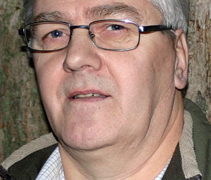 N&auml;r dagens vargpolitik klubbades p&aring;stods bland annat i propositionen att elst&auml;ngsel skulle f&ouml;rhindra vargangrepp mot f&aring;r. Det &auml;r bara ett exempel p&aring; att dagens rovdjurspolitik bygger p&aring; felaktiga grunder, konstaterar Kjell Dahlin.