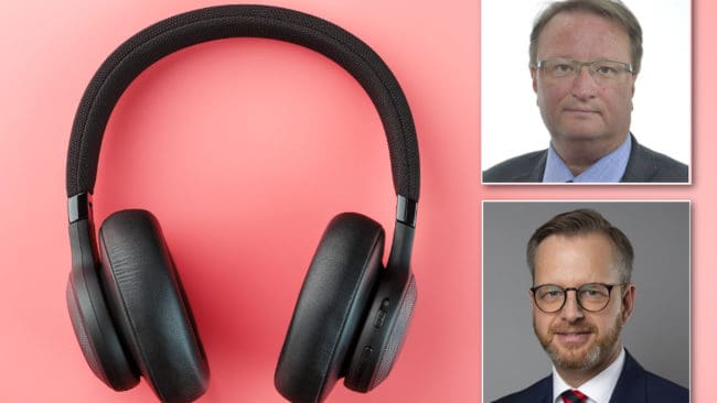 Inrikesminister Mikael Damberg svarar moderate riksdagsledamoten Lars Beckman att han inte ser behov av att vidta några åtgärder för att polisen ska få bättre teknisk utrustning.