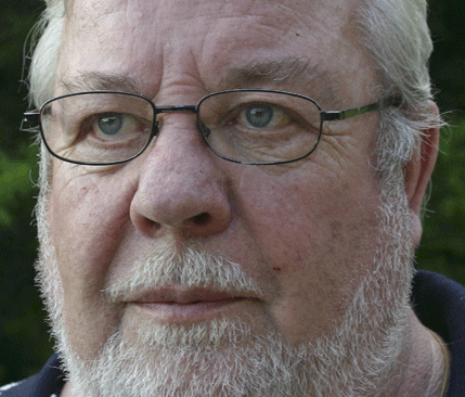 Ett steg i rätt riktning i Dalarna, tycker länets JRF-bas Malte Sandström om björnjaktsbeskedet.