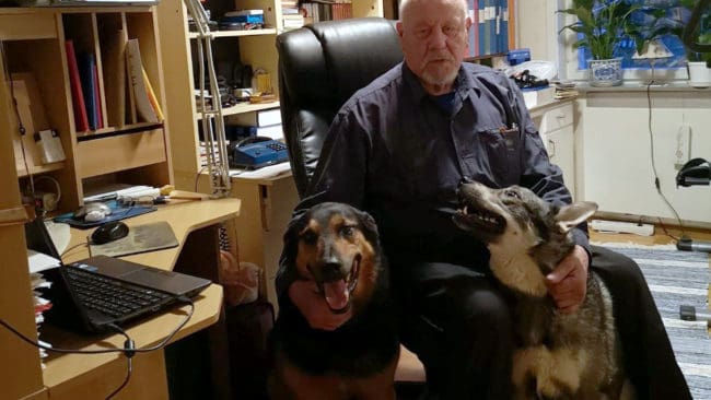 Nu har vi en i demokratisk anda vald förbundsstyrelse. Och som medlemmar är det vår skyldighet att stötta den, skriver John-Erik Mårdner.