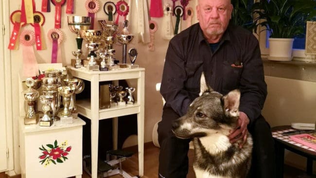 Ett stort ansvar vilar på ombuden under årsstämman på lördag, skriver John-Erik Mårdner.