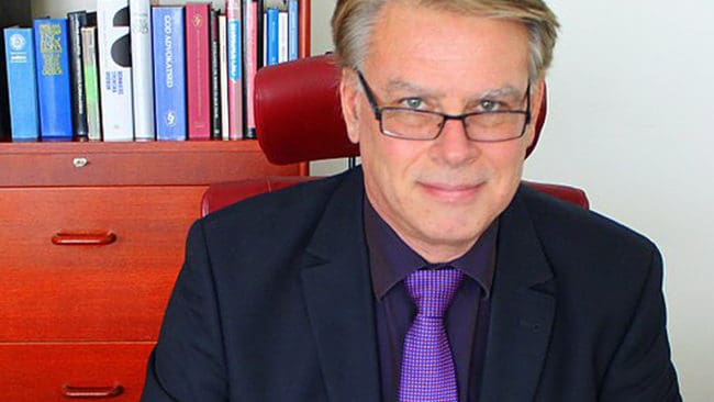 – Utredningen är rätt mager så här långt, säger advokat Mats Hogfeldt i Västerås. Hans klient, ”den femte mannen” i jaktbrottshärvan i Västmanland, blev inte häktad i sin frånvaro.