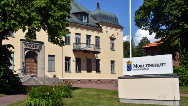 Häktningsförhandlingen äger rum under fredagen i Mora tingsrätt.