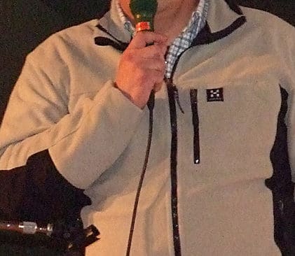 Rensk&ouml;taren Benny Jonsson fr&aring;n Idre sameby ber&auml;ttar f&ouml;r &aring;h&ouml;rarna p&aring; ett rovdsjursm&ouml;te om hur det &aring;rligen f&ouml;rloras 900 renar till rovdjuren.