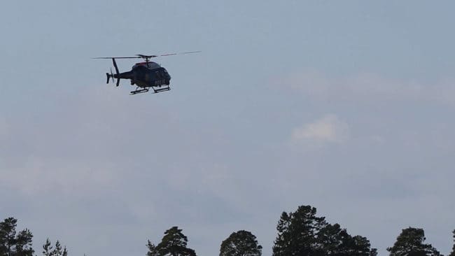 En hundförare i 70-årsåldern försvann under jakten i lördags. En stor sökinsats är igång för att hitta honom.