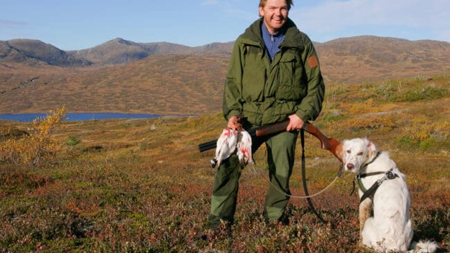 Förturen för svenska jägare i ripjakten har gett ett oväntat stort genomslag när det gäller köp av jakttillstånd i Jämtland. 84 procent av norrmännen har försvunnit hittills i år jämfört med försäljningen förra året.
