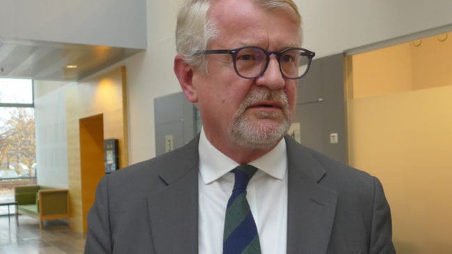 Industriledarens advokat, Sven Severin, är inte förvånad över att det inte hittats benrester från varg i ugnen på en industrianläggning som ägs av hans klient.