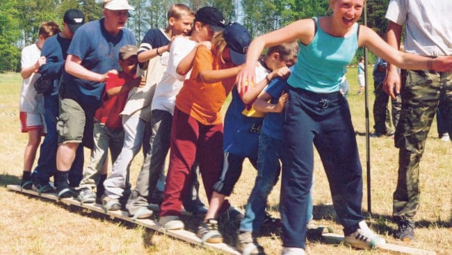 Ett av Jägarnas Riksförbunds ungdomsläger, som aldrig skulle kunna genomföras utan vuxna medlemmar som ställer upp ideellt.