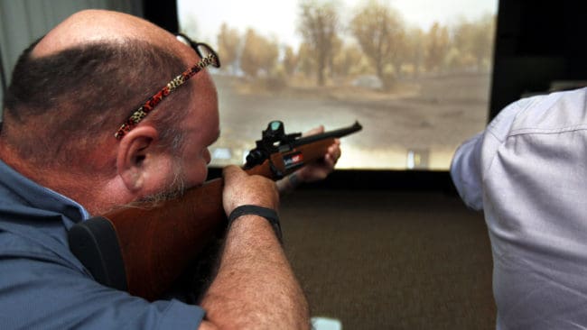 Jägarnas Riksförbunds årsstämma anser att myndigheterna måste upphöra med det som bara kan ses som en hetsjakt mot jägarna.