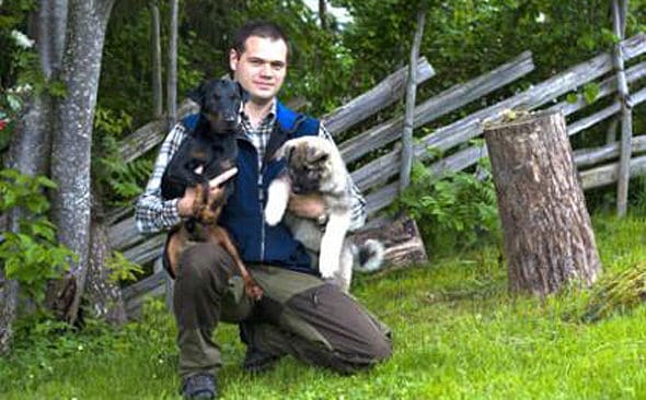 Jacob Sandstr&ouml;m f&aring;r nu formellt nej p&aring; sin ans&ouml;kan om skyddsv&auml;star till sina hundar.