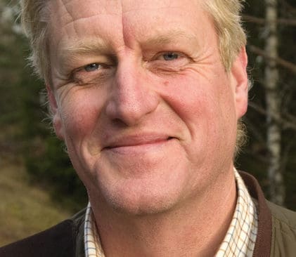 Torsten M&ouml;rner kritiseras. SJF-ordf&ouml;randen i R&auml;ttvik vill ha bort M&ouml;rner som SJF-bas enligt brev som skickats ut inf&ouml;r l&auml;nsavdelningens &aring;rsm&ouml;te. &Auml;ven styrelsen f&ouml;r SJF-Dalarna b&ouml;r bytas ut, anser brevskrivaren Inge Brorsson.