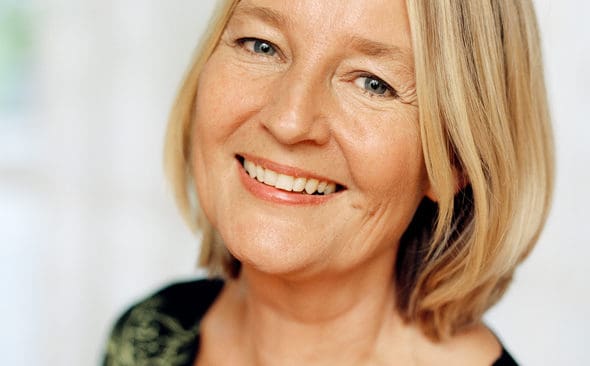 S-politikern Marita Ulvskog gillar inte att EU l&auml;gger sig i vilka vargar som skjuts.
