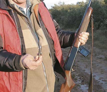 Att ha eller inte ha vapen? Antalet fall där polisen drar in vapenlicenser i Västra Götaland ökar lavinartat. De som överklagar polisens beslut får sällan rätt i länsrätten.