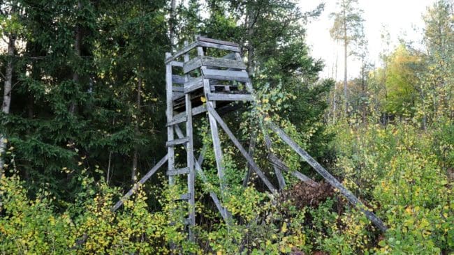 Regelbunden kontroll av jakttornen gör att olyckor kan undvikas.